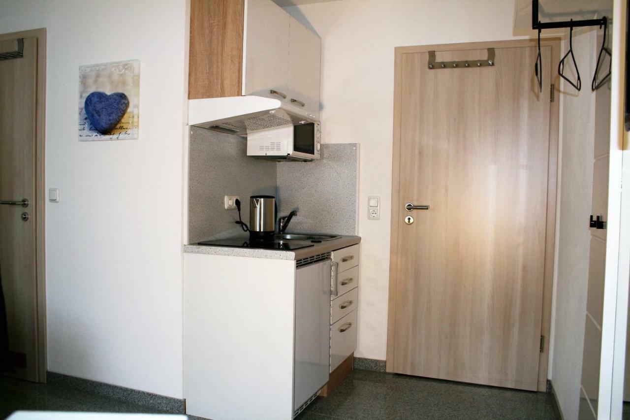 Haus Zum Schlosspark Veitshöchheim Exteriör bild