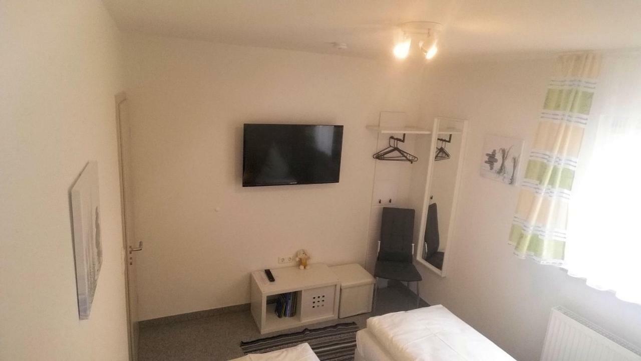 Haus Zum Schlosspark Veitshöchheim Exteriör bild
